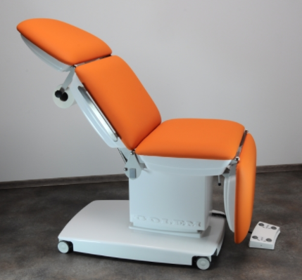 Stoły zabiegowe i do badań GOLEM 4S