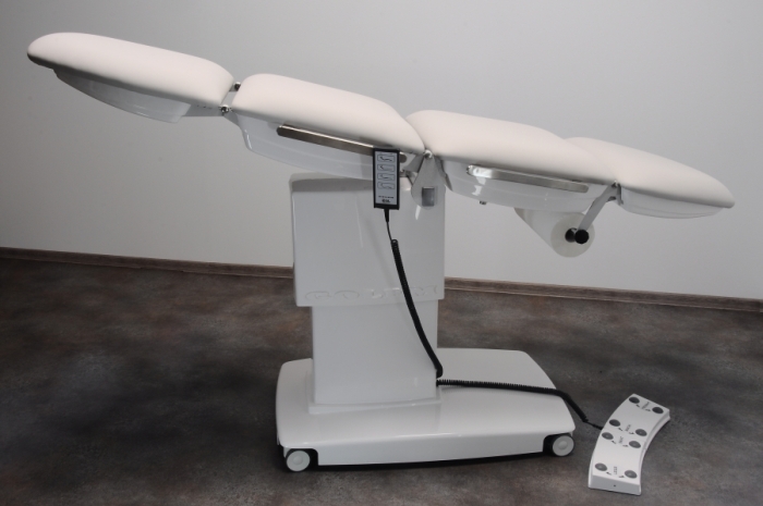 Stoły zabiegowe i do badań GOLEM 4S