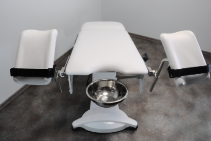 Stoły zabiegowe i do badań GOLEM Proctolog