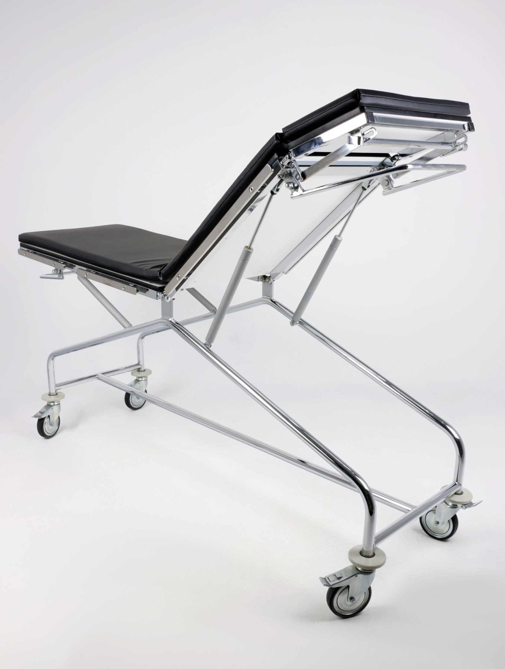 Stoły zabiegowe i do badań używane B/D SCHMITZ - Praiston rekondycjonowany