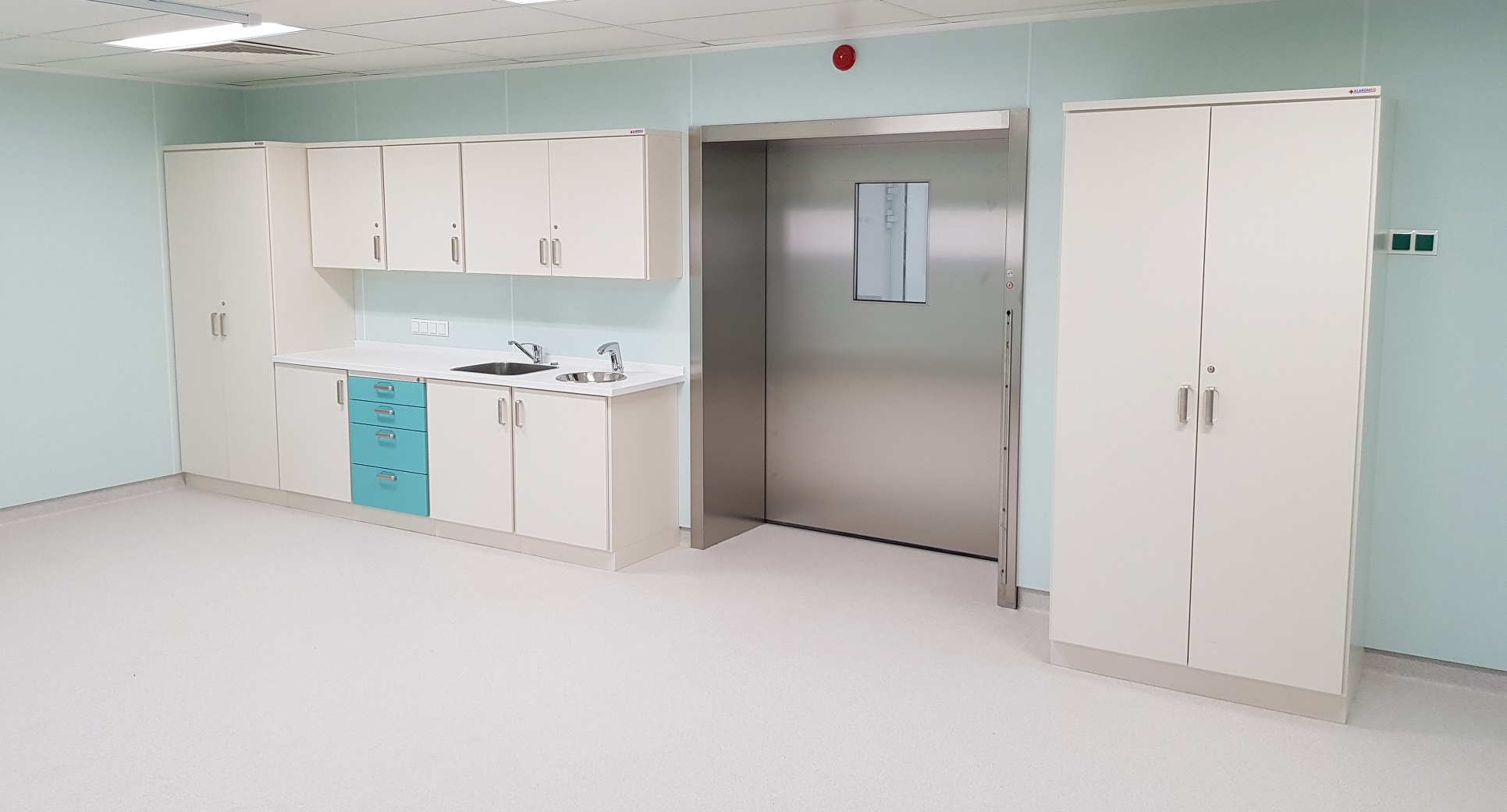 Systemy mebli modułowych KLAROMED KLAROLINE