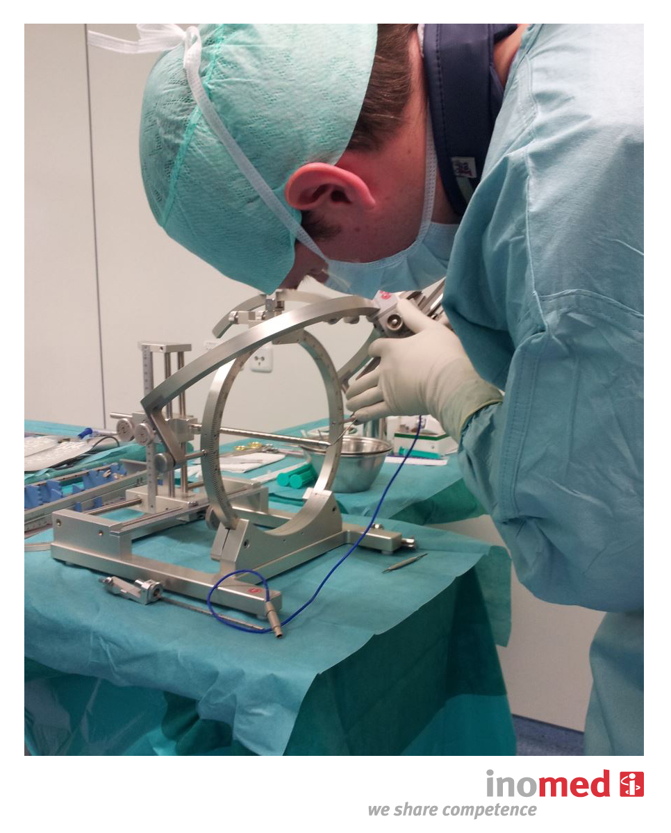 Systemy stereotaktyczne do neurochirurgii inomed Medizintechnik GmbH ZD