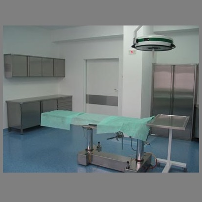 Szafy i szafki wnękowe do zabudowy na sale operacyjne Barys Szafy na sali operacyjnej