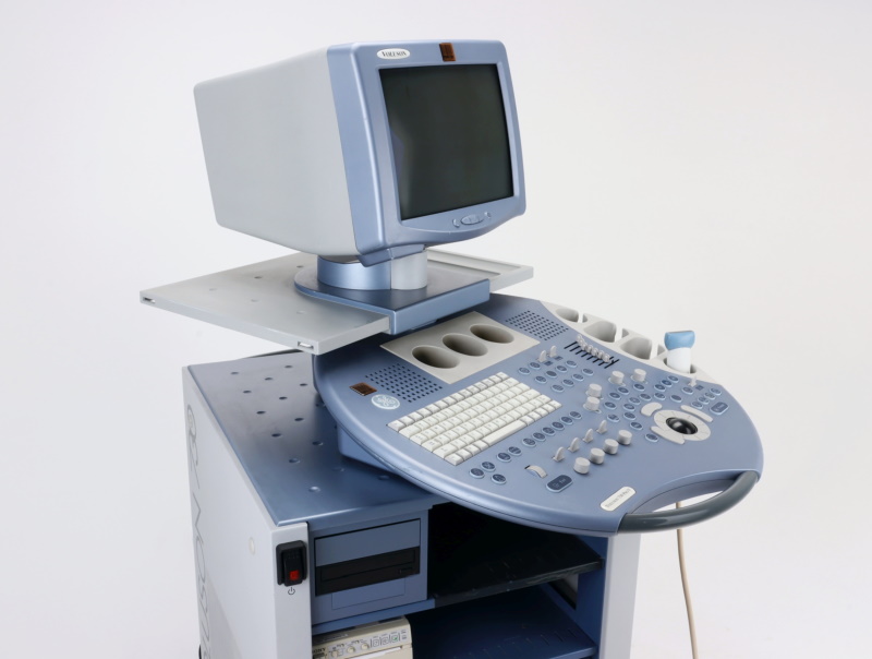 Ultrasonografy wielonarządowe używane B/D GE Voluson 730 PRO - Praiston rekondycjonowany