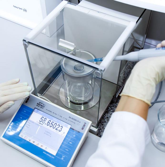 Wagi medyczne, lekarskie i laboratoryjne RADWAG XA 52.4Y.A