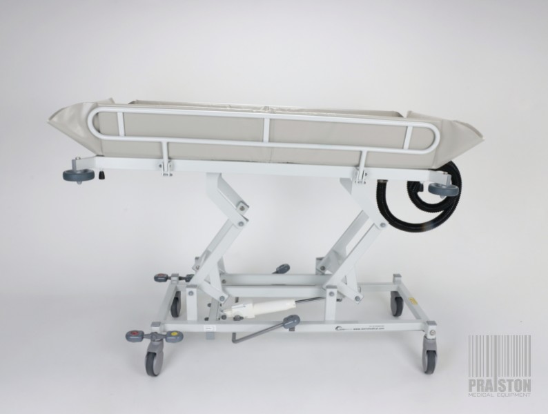 Wózki do mycia pacjentów w pozycji leżącej SEERS Shower Trolley JUNIOR (ST7600)