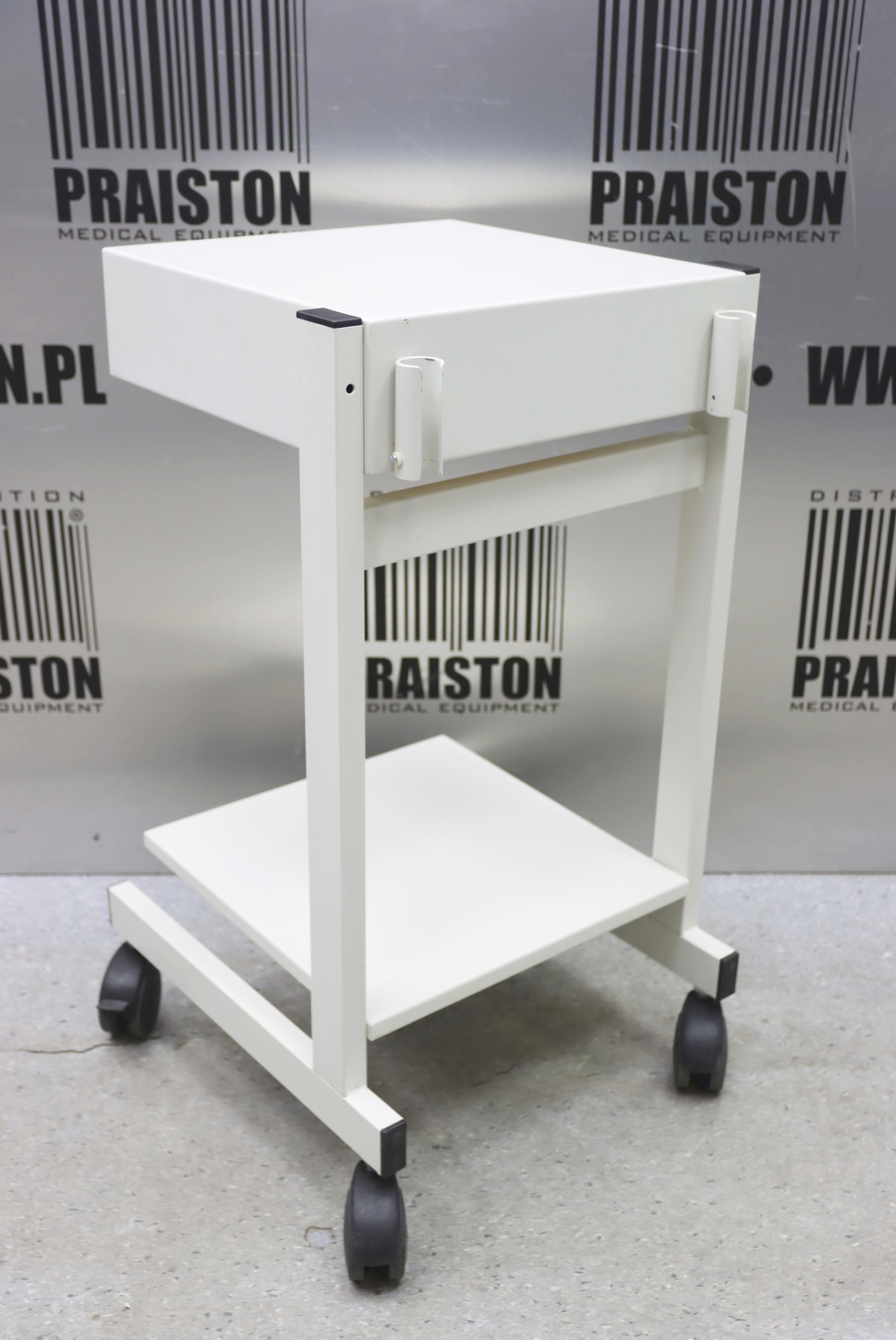 Wózki na aparaturę medyczną używane B/D Schiller - Praiston rekondycjonowany