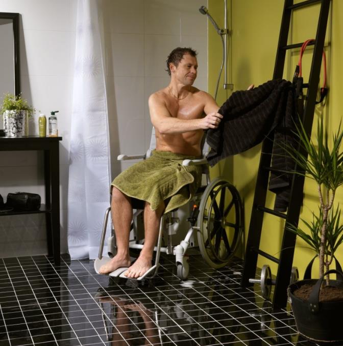 Wózki prysznicowo - sanitarne w pozycji siedzącej Etac AB Swift Mobile