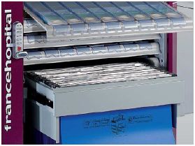 Wózki zabiegowe, organizacyjne i dokumentacyjne - akcesoria FRANCEHOSPITAL Wysuwana rama do powieszenia krat A4 FRANCEHOSPITAL