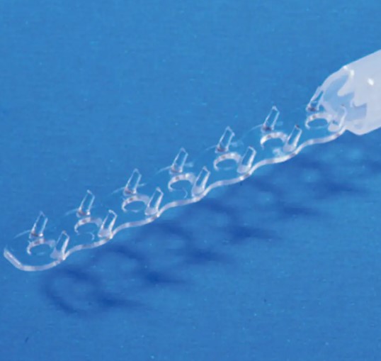 Implanty do liftingu twarzy